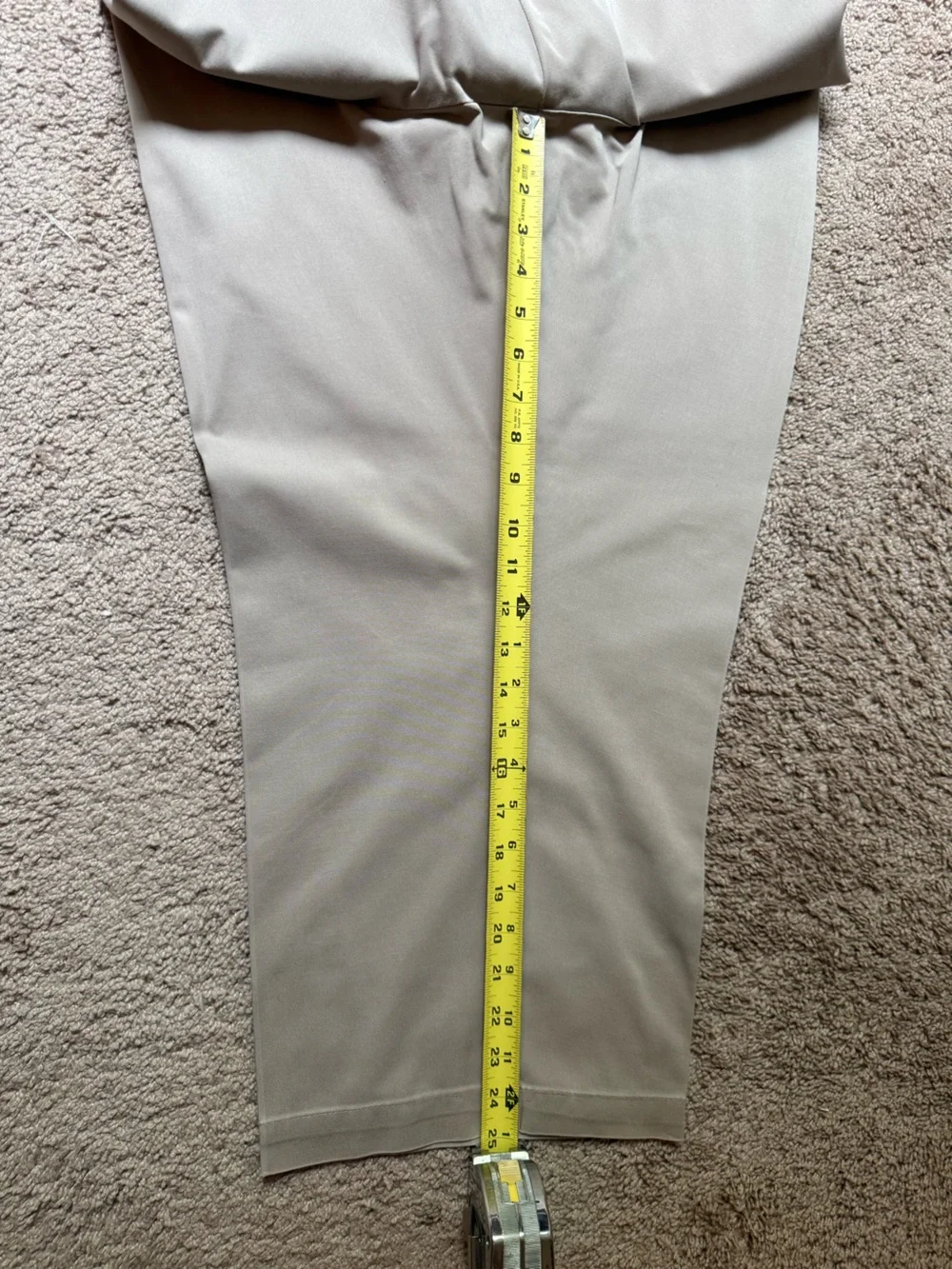 Lee Men's Khaki Chinos in Light Tan